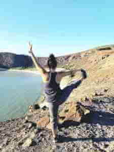 Melanie Yip - Yoga Teacher Asana at Home