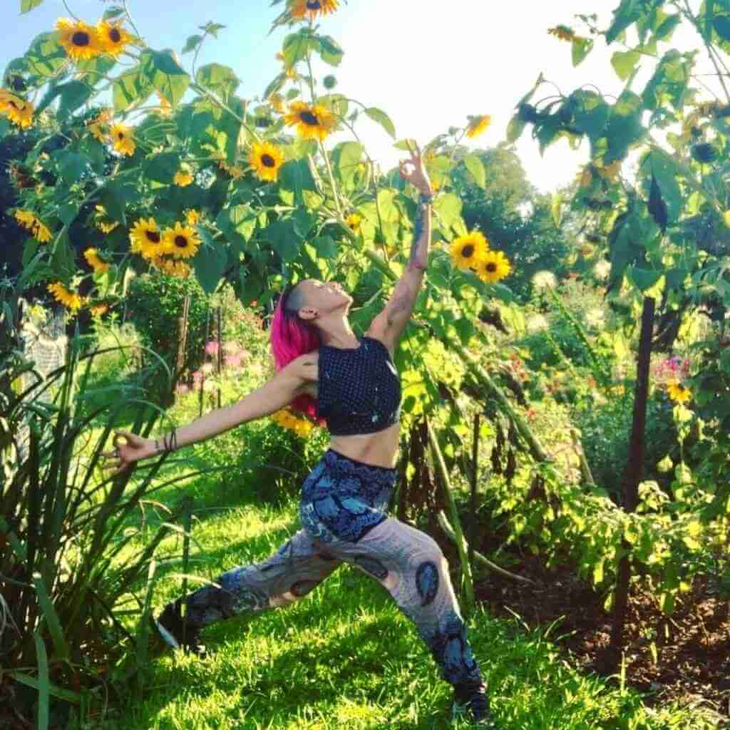 PAMELA LYN - Yoga Teacher Asana at Home