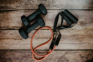 dumbbell and skipping rope for building a home gym