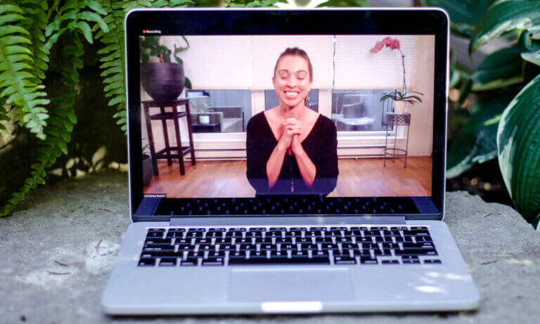 Teacher in a live online session during the 200 Hour Yoga Teacher Training.