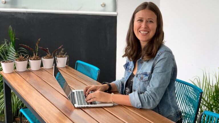 Yoga business course for yoga teachers with Amanda Kingsmith